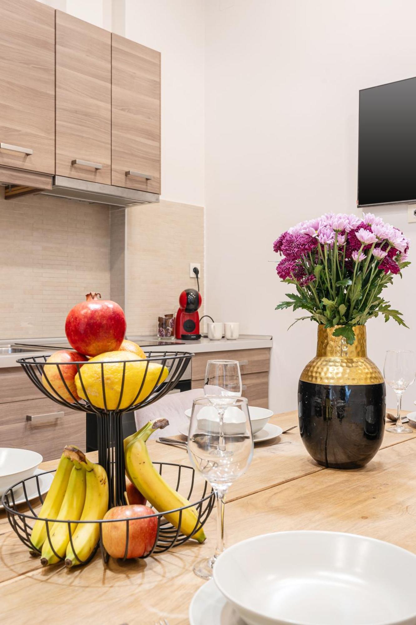 Amora Homes Basilica Monnalisa Luxury 3 Bedrooms With Amazing View Need Reservation X Free Parking Budapest