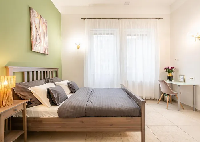 Amora Homes Basilica Monnalisa Luxury 3 Bedrooms Apartment With Amazing View Need Reservation X Free Parking
